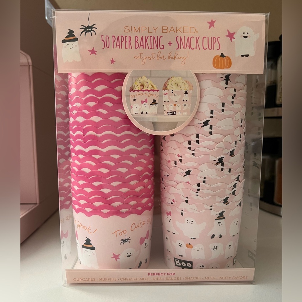 Simply Baked Pink Ghosts Halloween Cupcake liners